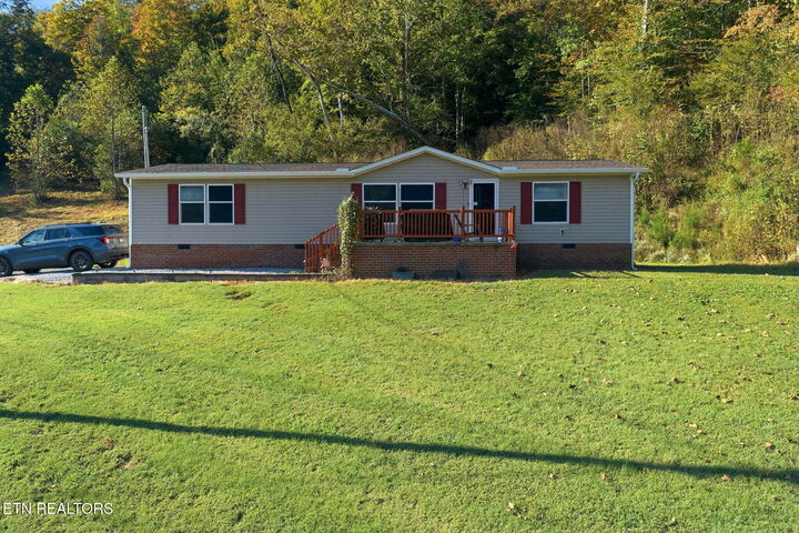 Property Photo:  3840 War Creek Rd  TN 37881 