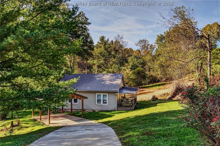Property Photo:  13422 Jerrys Run Road  WV 25502 