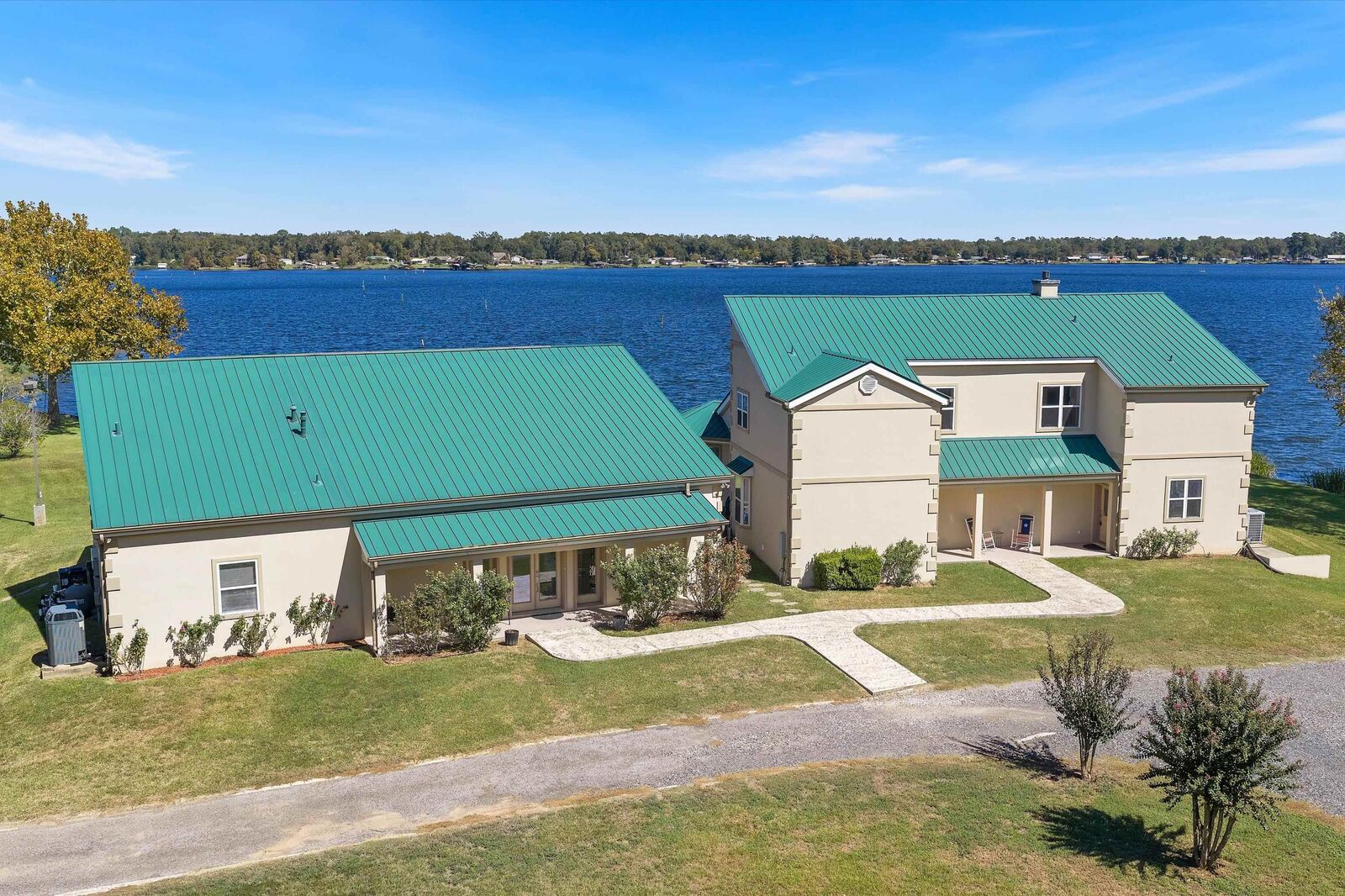 Property Photo:  269 County Rd 193  TX 75643 