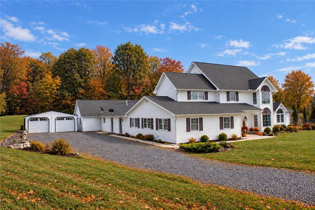 Property Photo: 203 Terrace Drive PA 18353