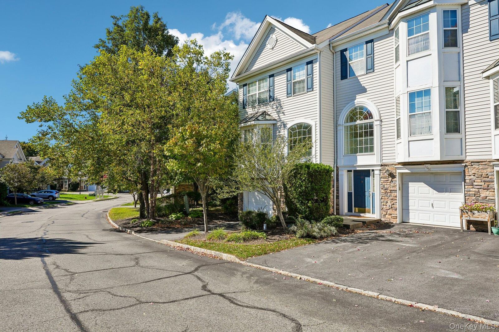 Property Photo:  109 Barr Lane  NY 10950 