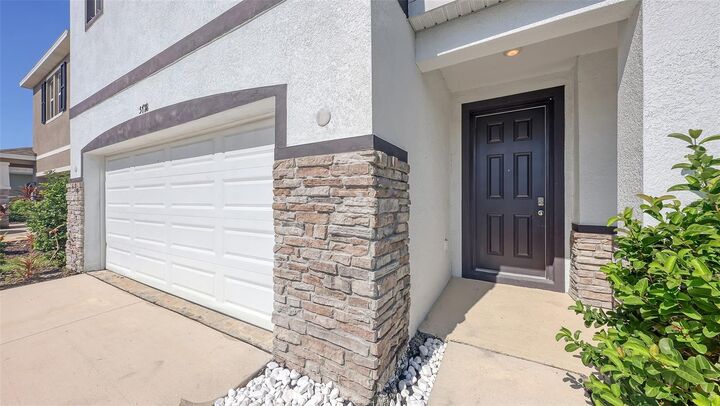 Property Photo: 5728 Woodland Sage Drive FL 34238