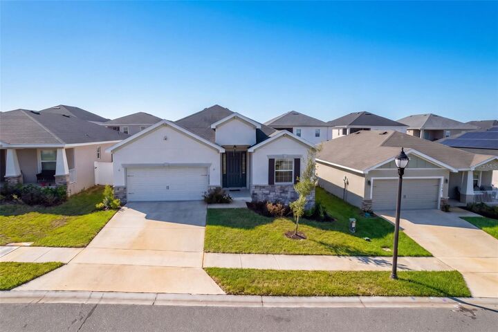 Property Photo: 1104 Mountain Flower Lane, FL 33837