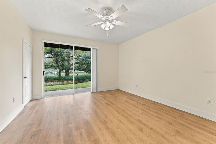 Property Photo:  3121 Bayshore Oaks Drive  FL 33611 