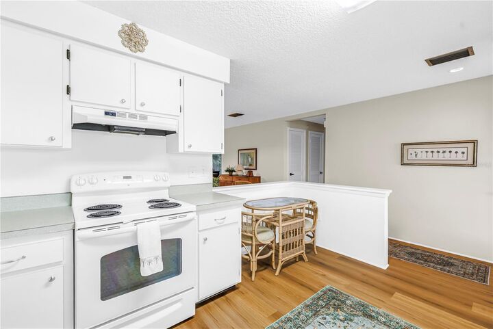 Property Photo:  4435 Narraganset Trail 66A  FL 34233 