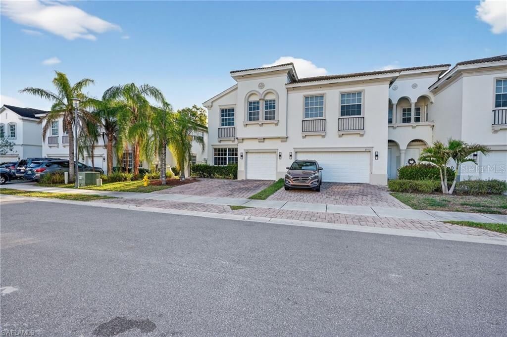 Property Photo:  7005 Romana Way 1701  FL 34119 