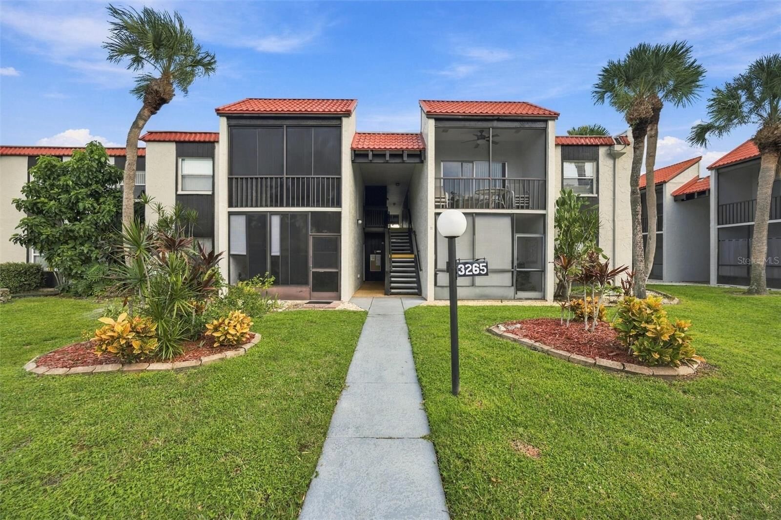 Property Photo: 3265 Beneva Road 104 FL 34232