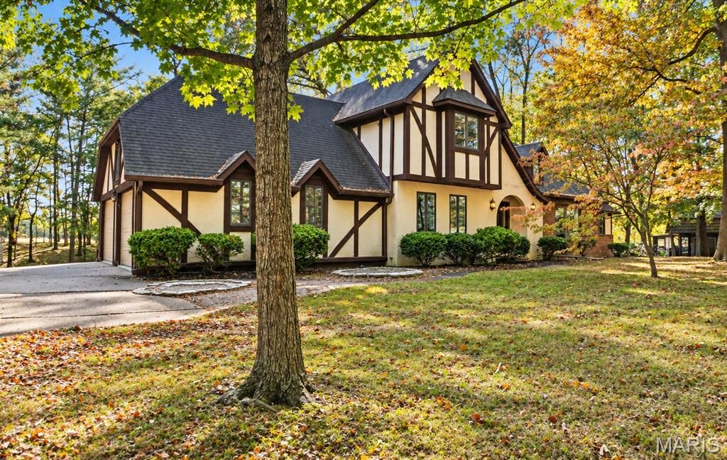 Property Photo:  158 Hackberry Lane  IL 62249 