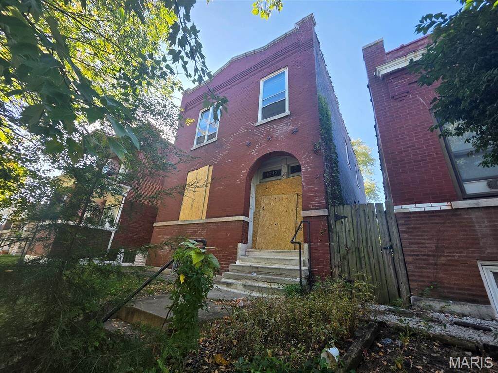 Property Photo:  4717 Tennessee Avenue  MO 63111 