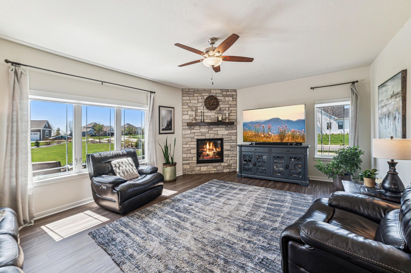 Property Photo:  10875 N Tartan Ct  WI 53097 