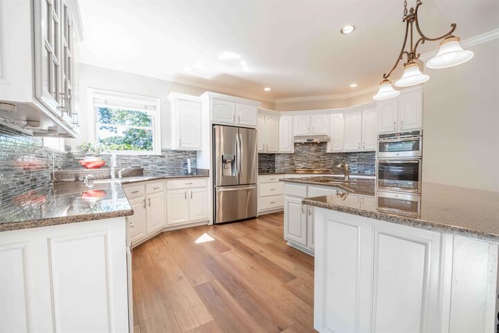 Property Photo:  695 Port Natchez Ave  TN 38017 