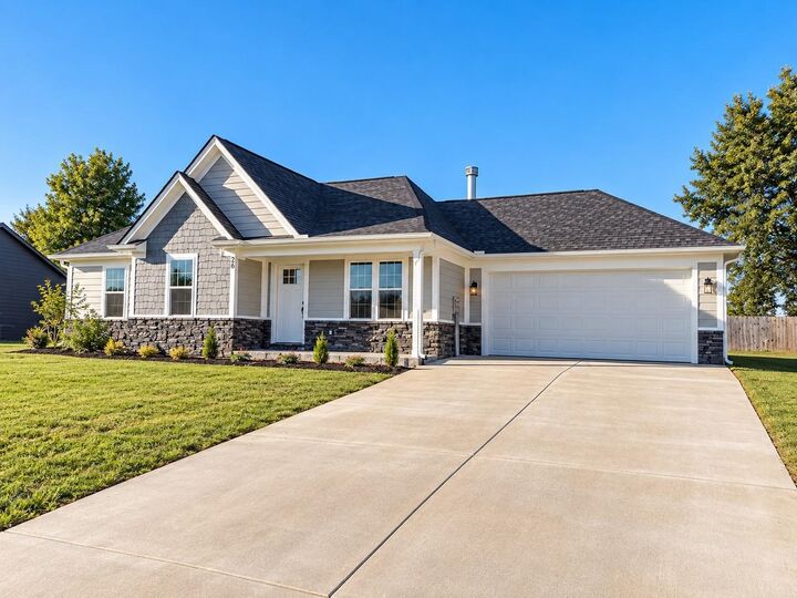Property Photo: 26 New Haven Cv TN 38049