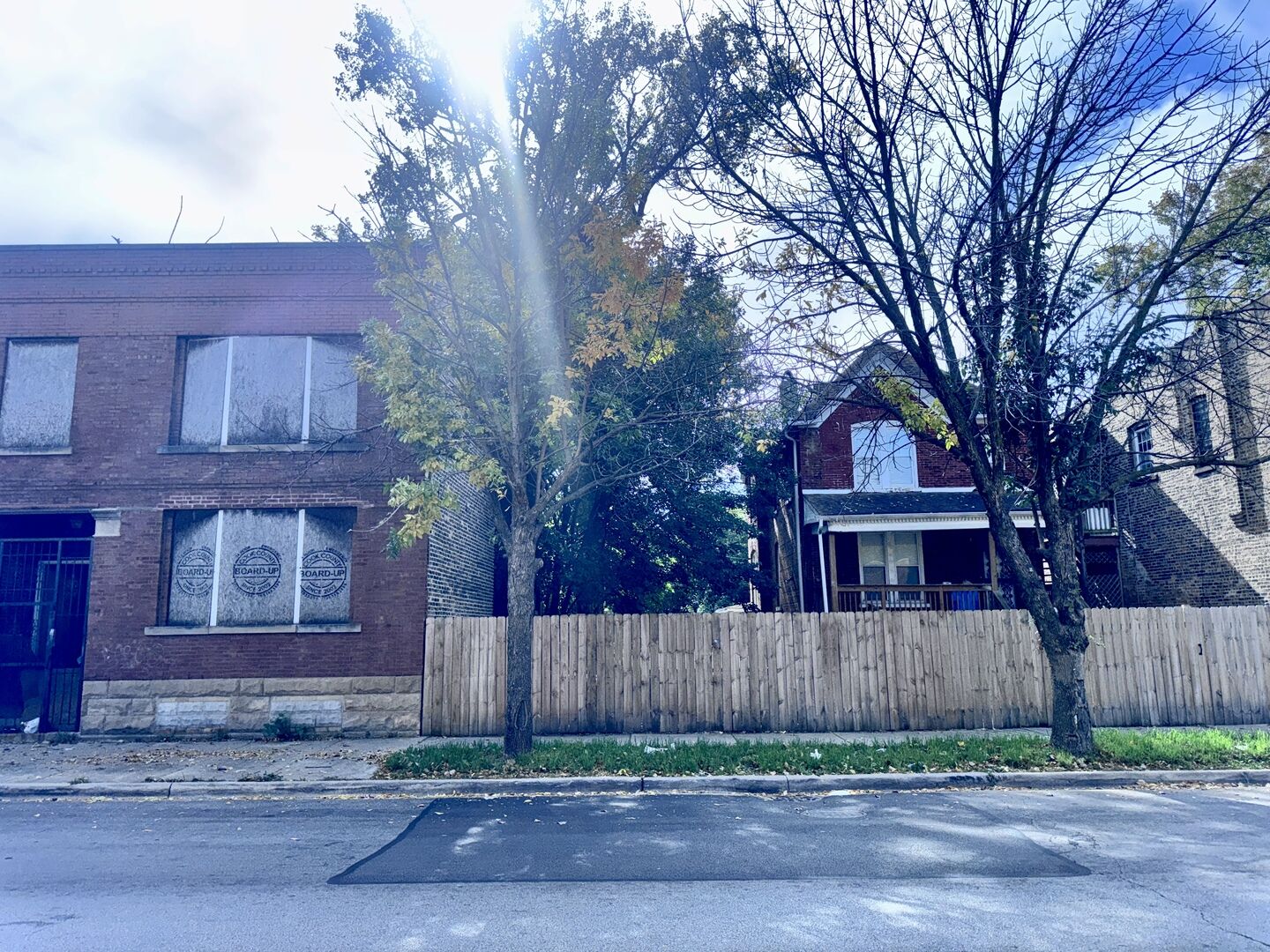 Property Photo:  367 E 69th Street  IL 60637 