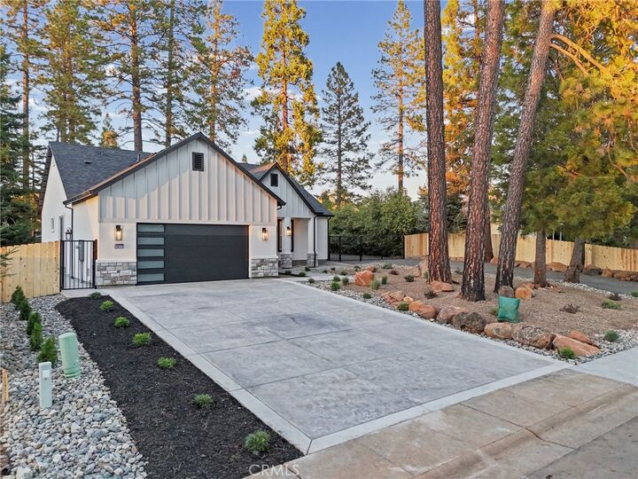 Property Photo:  1677 Paradisewood Drive  CA 95969 
