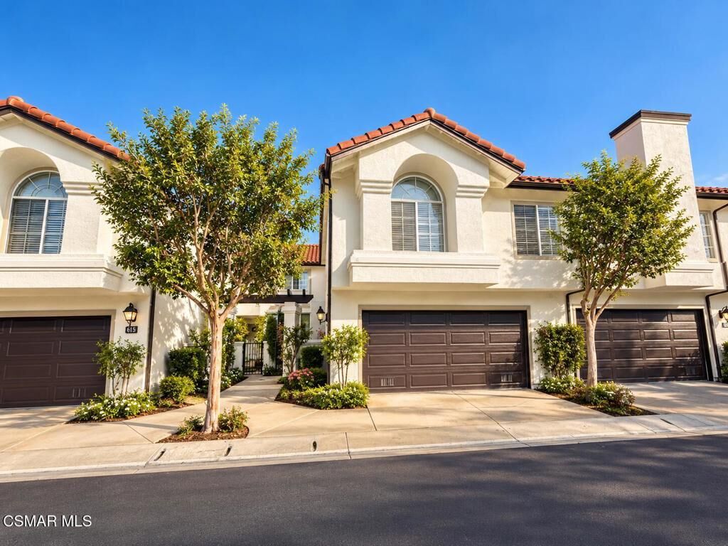 Property Photo: 615 Baywood Lane D CA 93065