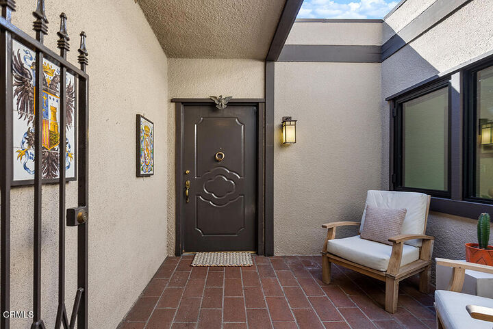 Property Photo:  480 S Orange Grove 1  CA 91105 