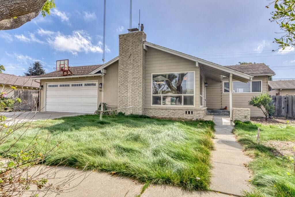Property Photo:  945 San Simeon Drive  CA 93901 