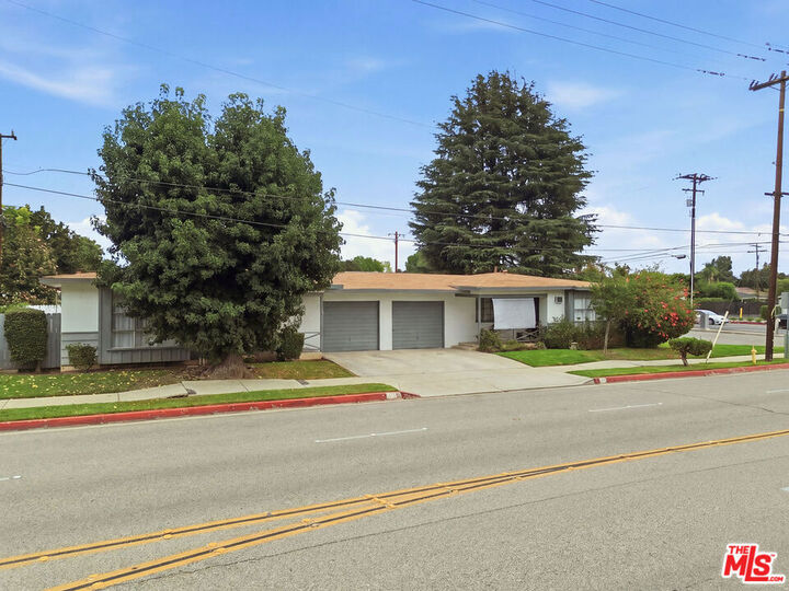 Property Photo:  110 N Barranca Avenue  CA 91741 