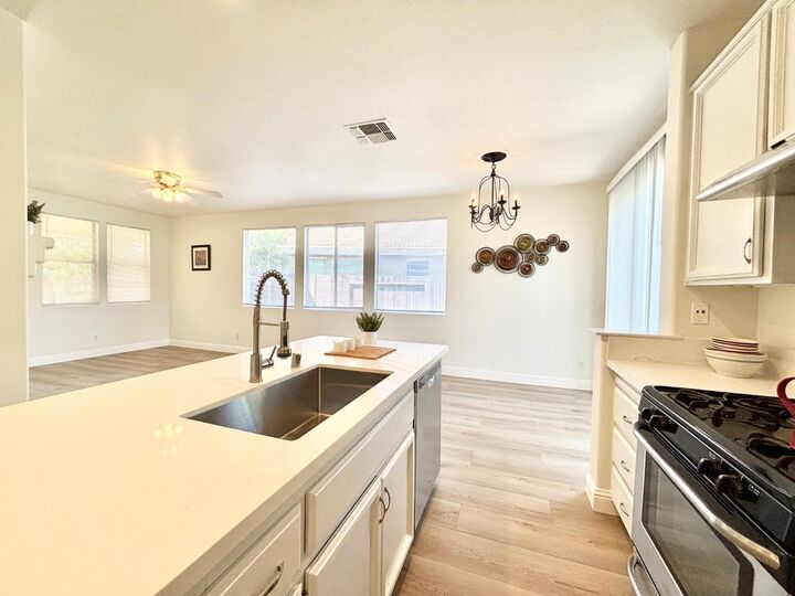 Property Photo:  3115 Hawaii Court  CA 95691 