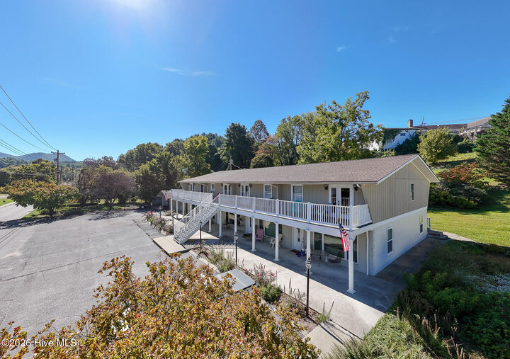 Property Photo:  140 Ford Street  NC 28771 