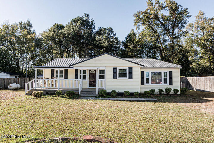 Property Photo:  2148 Acorn Hill Road  NC 27886 