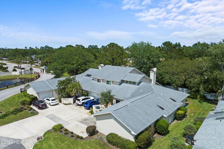 Property Photo:  217 E La Pasada Circle E  FL 32082 
