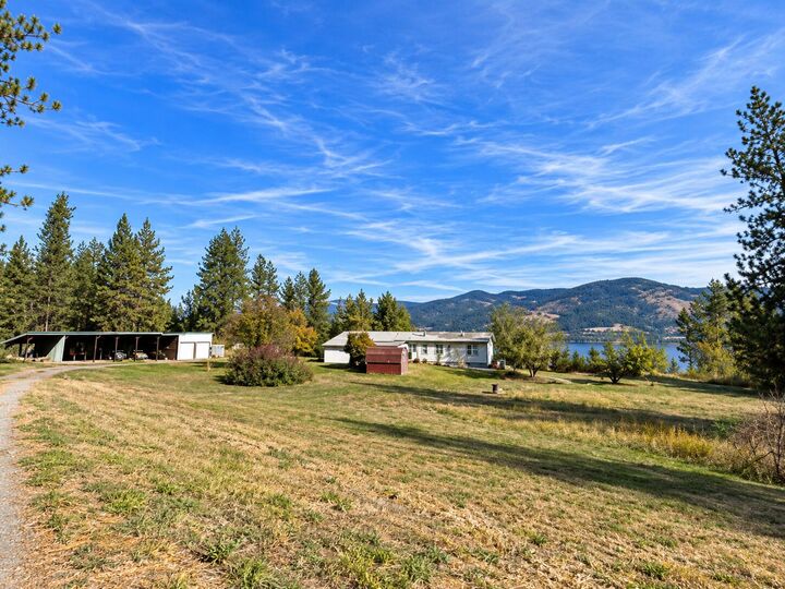 Property Photo: 26 Kifer Rd WA 99141