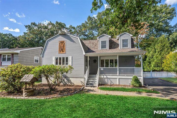 Property Photo:  87 Calumet Avenue  NJ 07436 