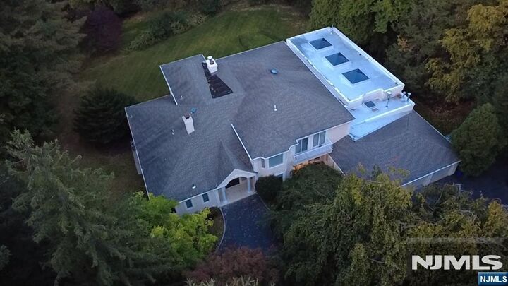 Property Photo: 19 Scott Court NJ 07401