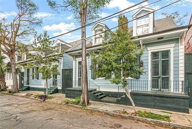 Property Photo:  2621 Chartres Street  LA 70116 
