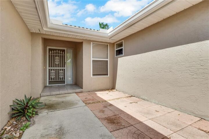 Property Photo: 351 Emerald Bay Cir R7 FL 34110