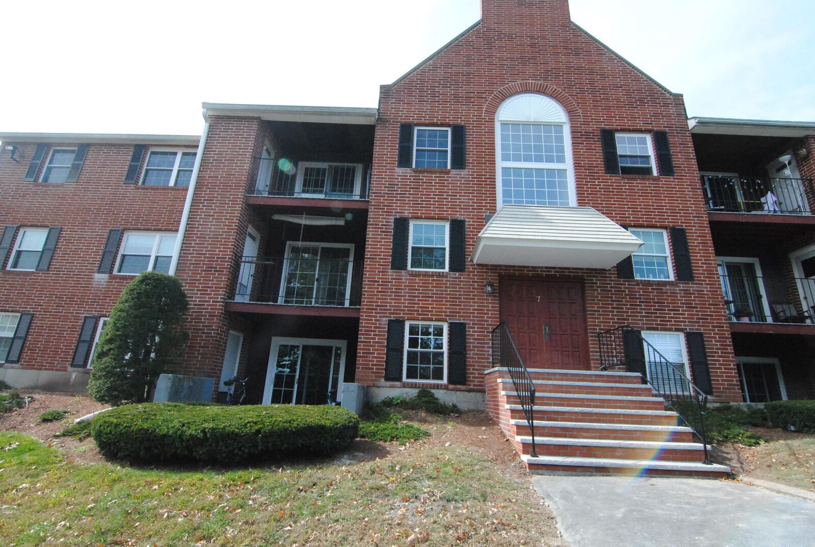 Property Photo: 7 Louisburg Square NH 03060