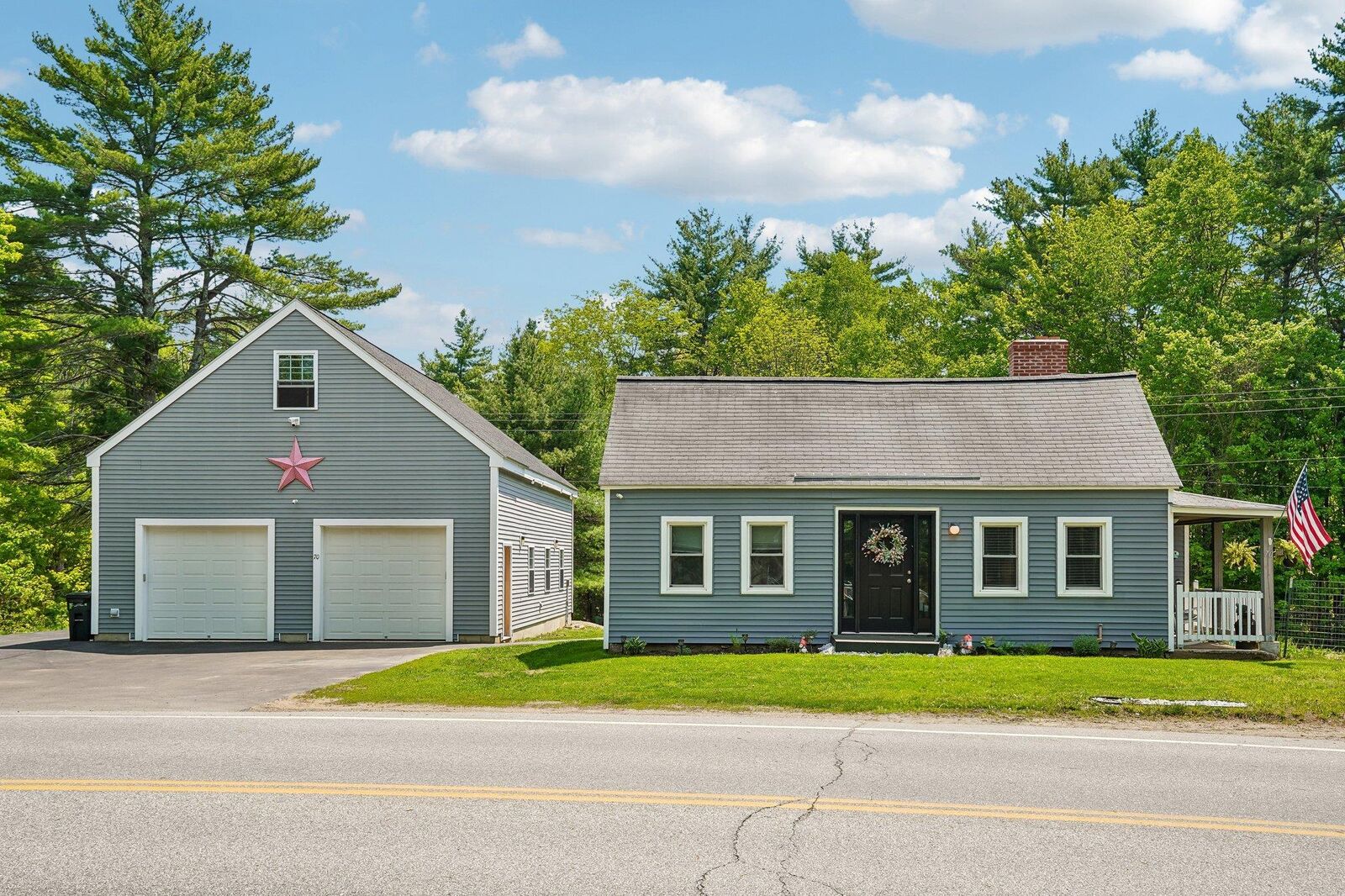 Property Photo: 70 Lane Road NH 03077
