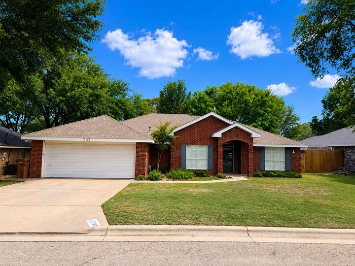 Property Photo:  703 Craigmont Ave  TX 79720 