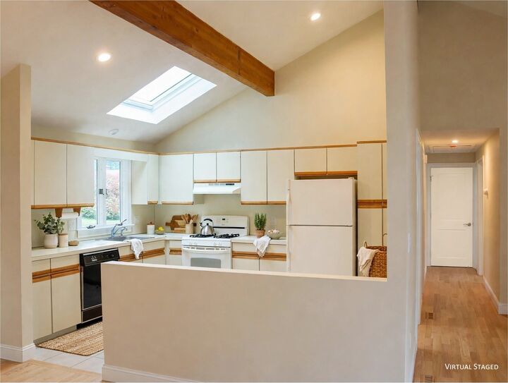 Property Photo:  51 Wood Lane  MA 01754 