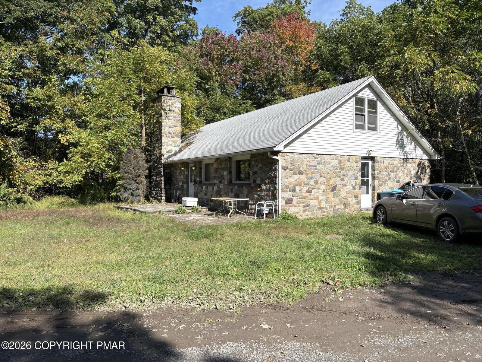 Property Photo: 2745 Mountain Road PA 18360