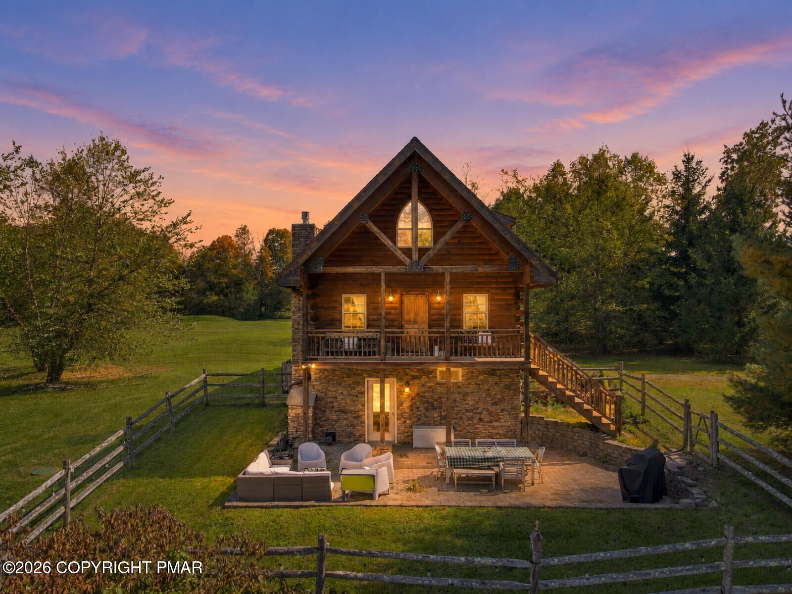 Property Photo: 100 Meadowlark Lane PA 18426
