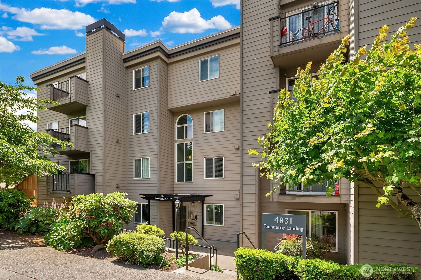 Property Photo:  4831  Fauntleroy Way SW 305  WA 98116 