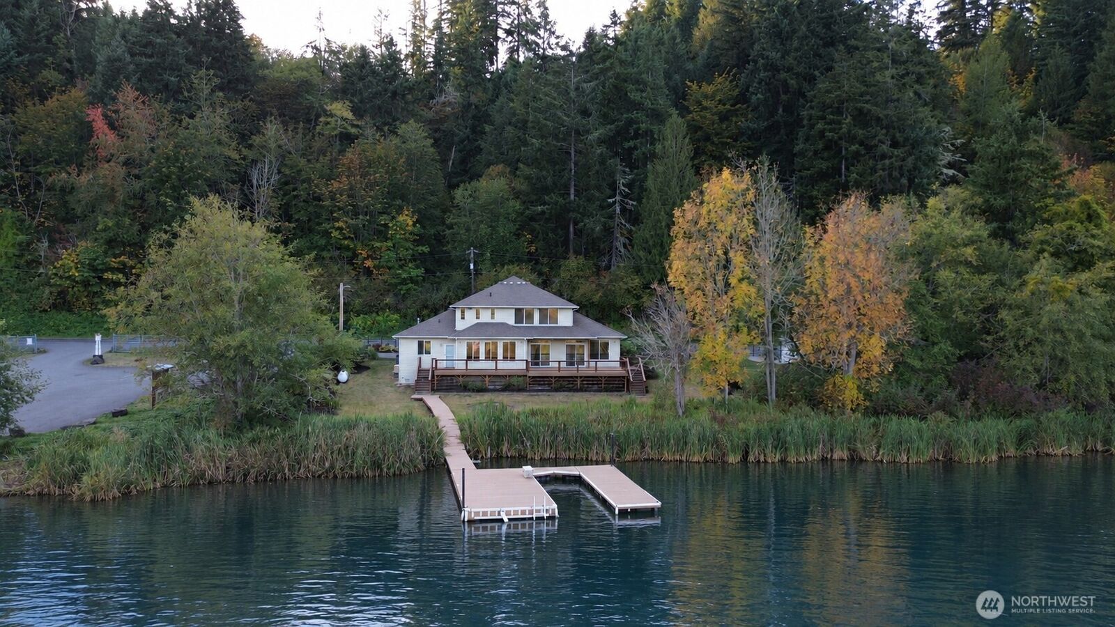 Property Photo: 40711 Orville Road E WA 98328