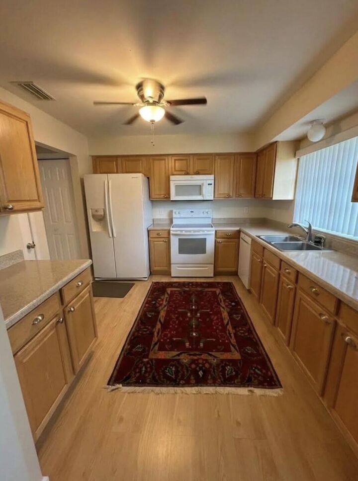 Property Photo:  4858 Dovewood Terrace B  FL 33436 