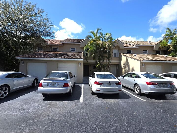 Property Photo:  3751 NW 91st Lane  FL 33351 