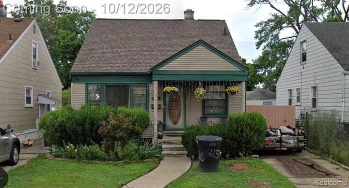 Property Photo: 6615 Winthrop Street MI 48228