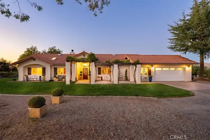 Property Photo:  4740 Devonshire  CA 93446 