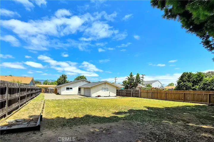 Property Photo: 1671 Pereira Drive CA 93405