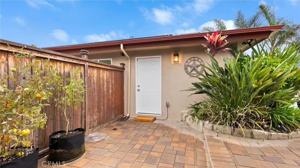Property Photo:  330 Teasdale B  CA 91711 