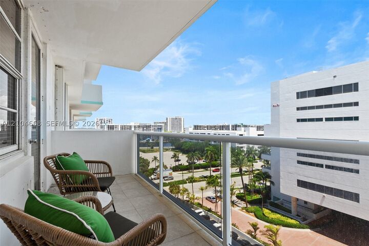 Property Photo: 3725 S Ocean Dr 921 FL 33019