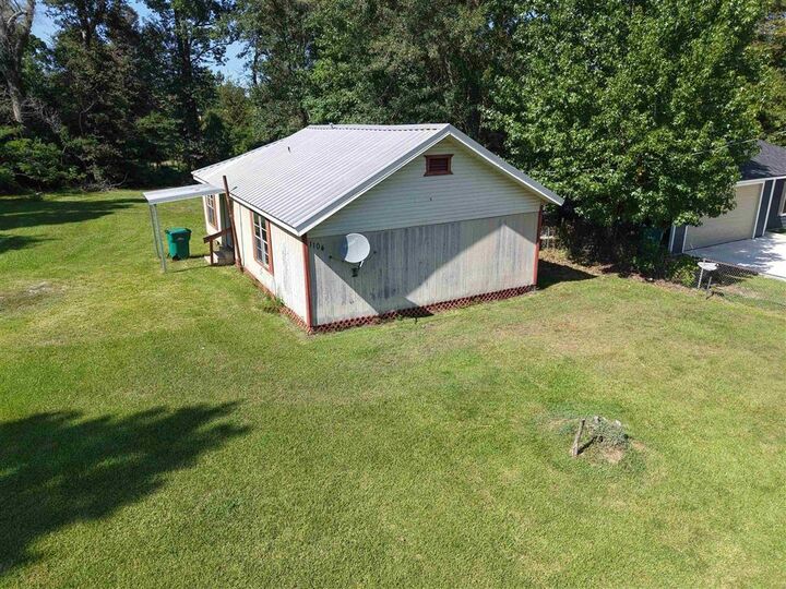 Property Photo:  1104 Truth  LA 70633 