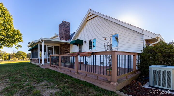 Property Photo:  9720 County Road 8730  MO 65775 