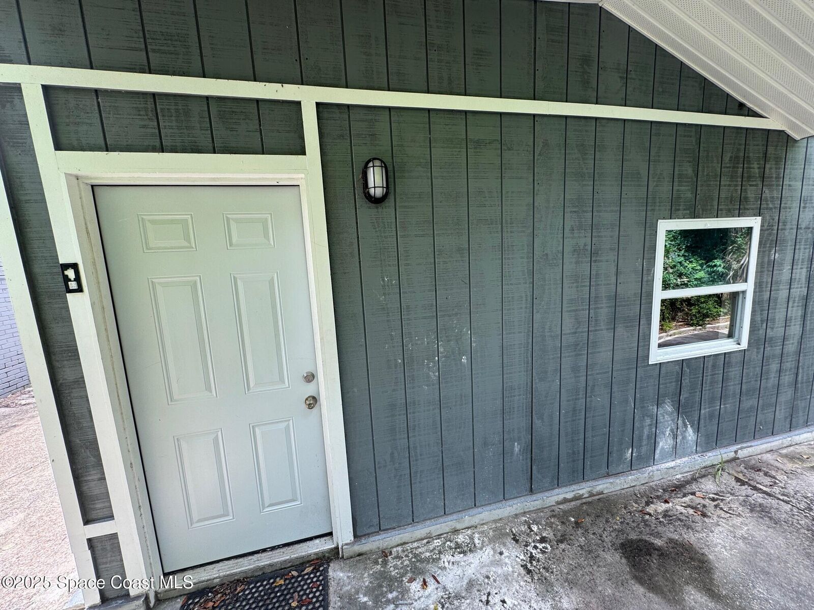 Property Photo: 808 Forrest Avenue FL 32922