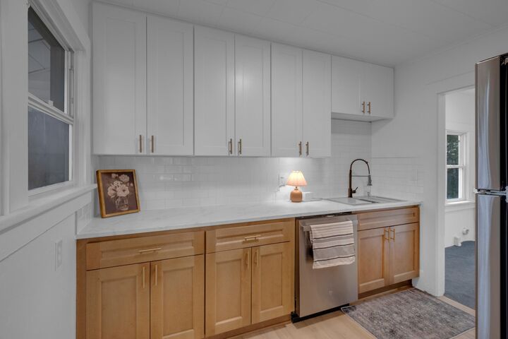 Property Photo:  2911 W Garland Ave  WA 99205 